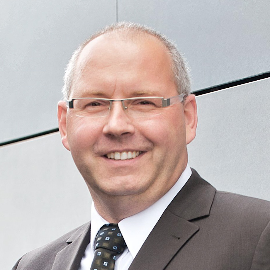 Thomas Niederhäuser, Geschäftsführer bei metek – Medizin Technik Komponenten GmbH Referenz synalis